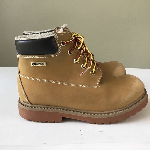 SmartFit Waterproof Boots Kids Size 4.5 Faux Leather Fleece Lined Skid Resistant - Picture 2 of 14